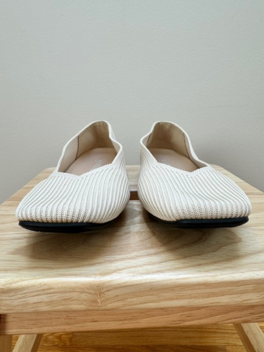 Vivaia Square Toe Flats - Picture 4 of 8
